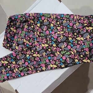 Like New LuLaRoe Leggings With a Fall Print